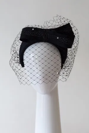 Black High Headband with Bow and Veiling