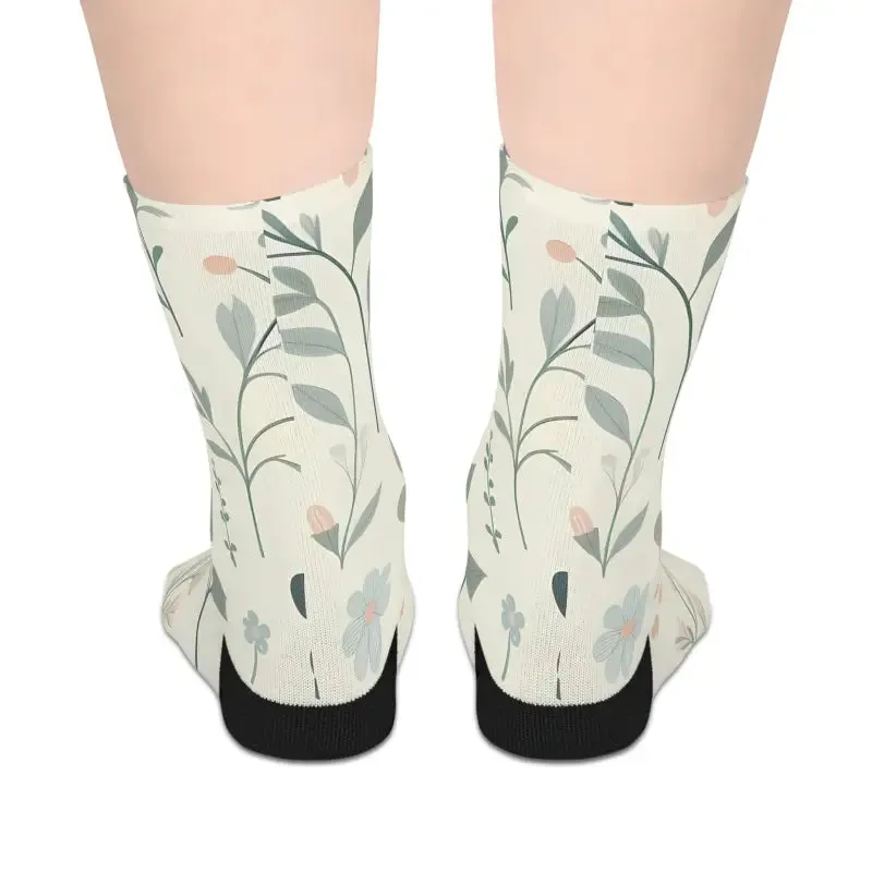Chic Floral Socks for Style and Comfort