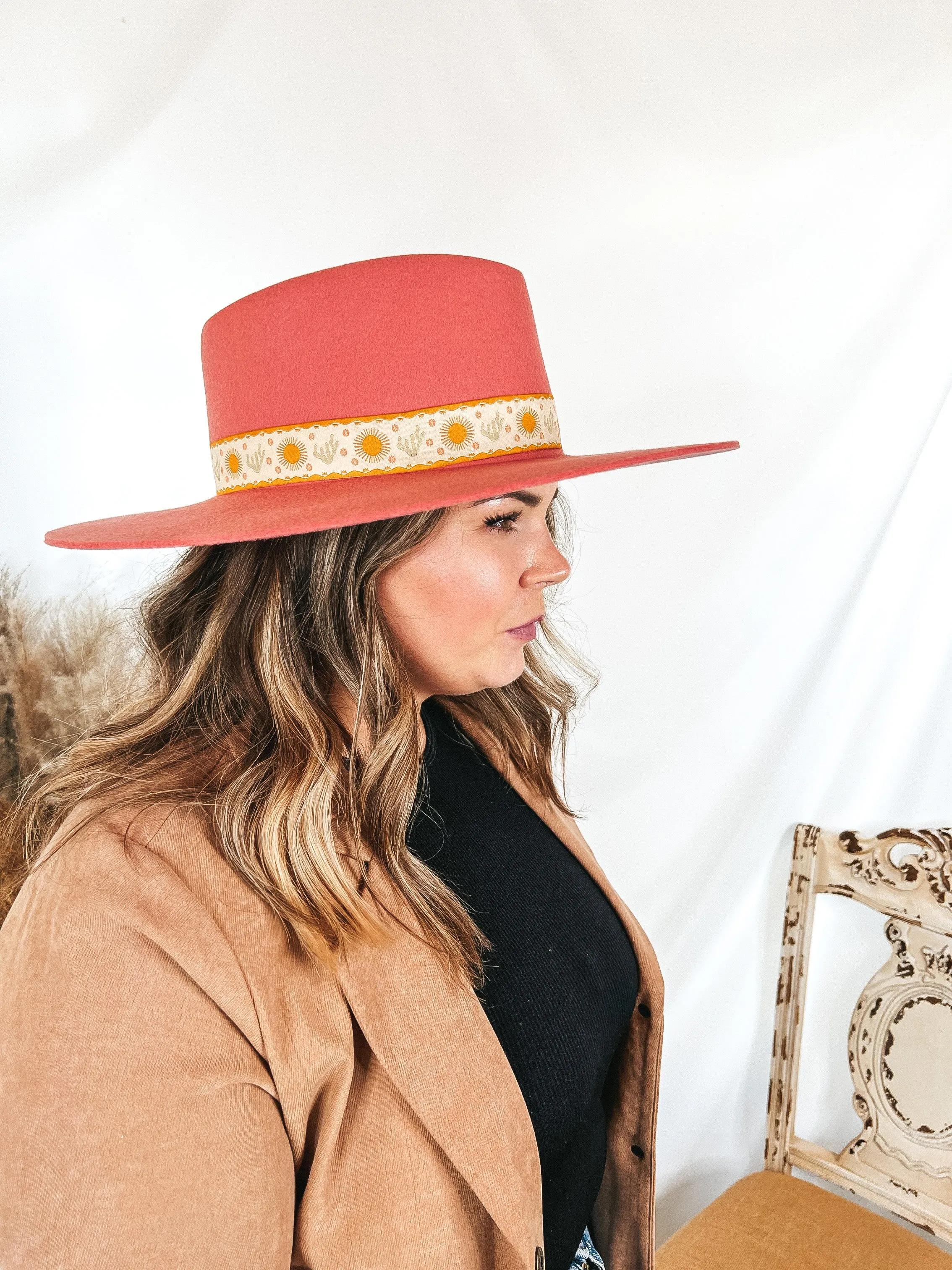 GiGi Pip | Dae Triangle Crown Wool Felt Hat with Cactus and Sun Band in Pink