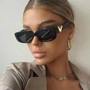 New Small Frame V-Shaped Fashion Sunglasses UV400 Protection
