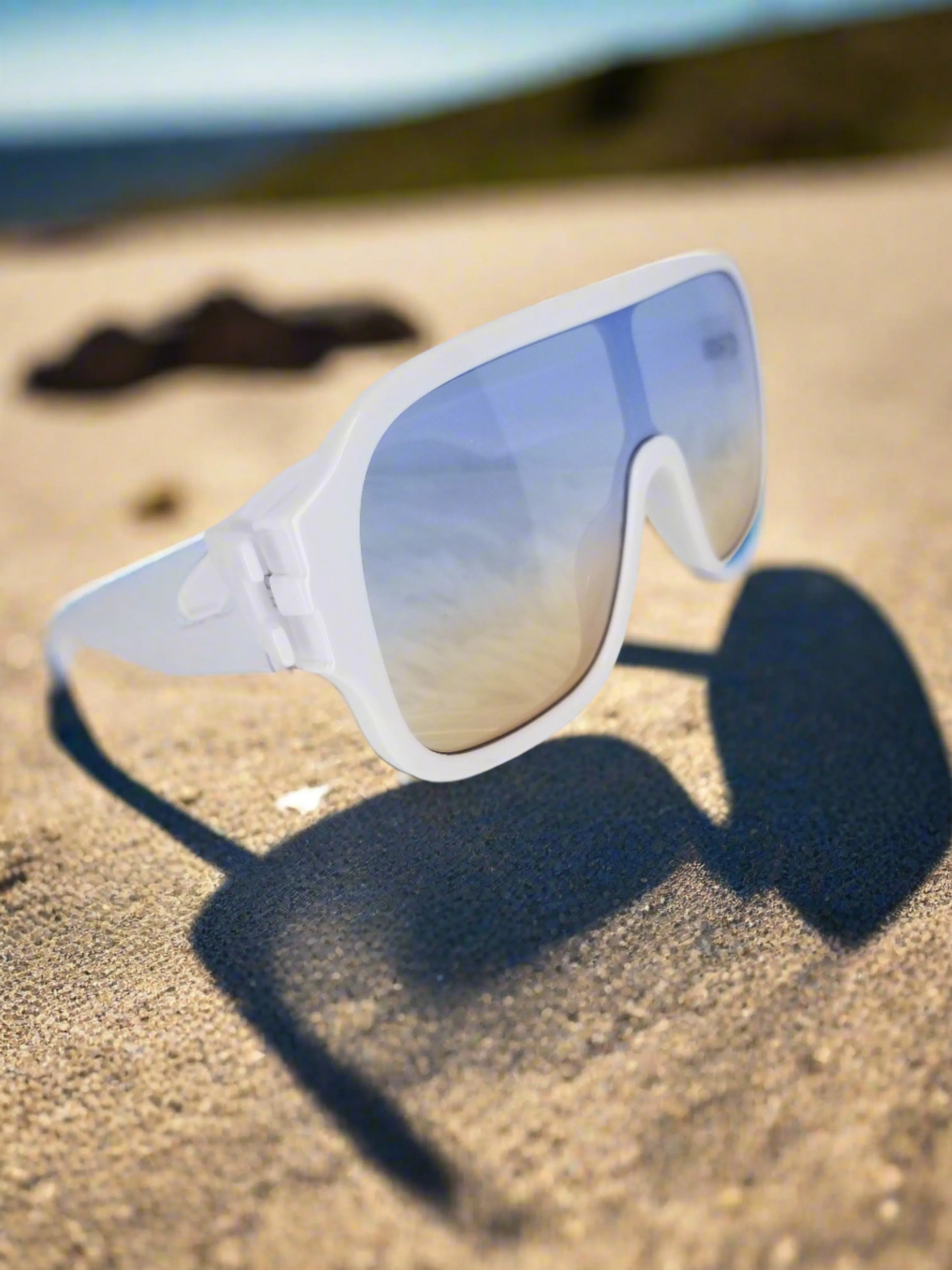 "D'Low" Modern, Chic Womens fashion thick frames