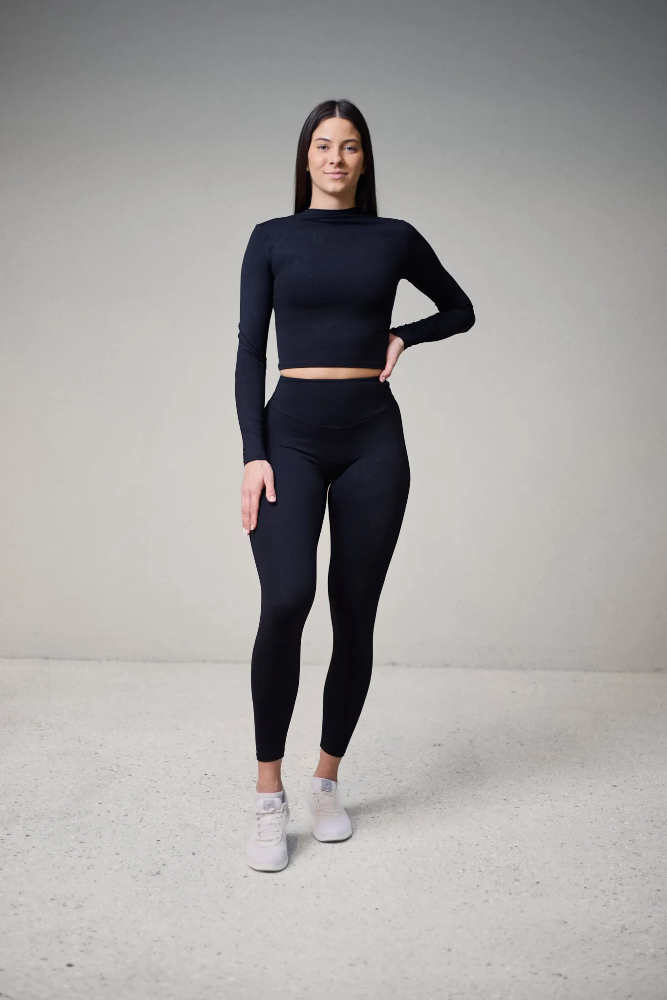 RUBY 2.0. LONG SLEEVE T-SHIRT BLACK